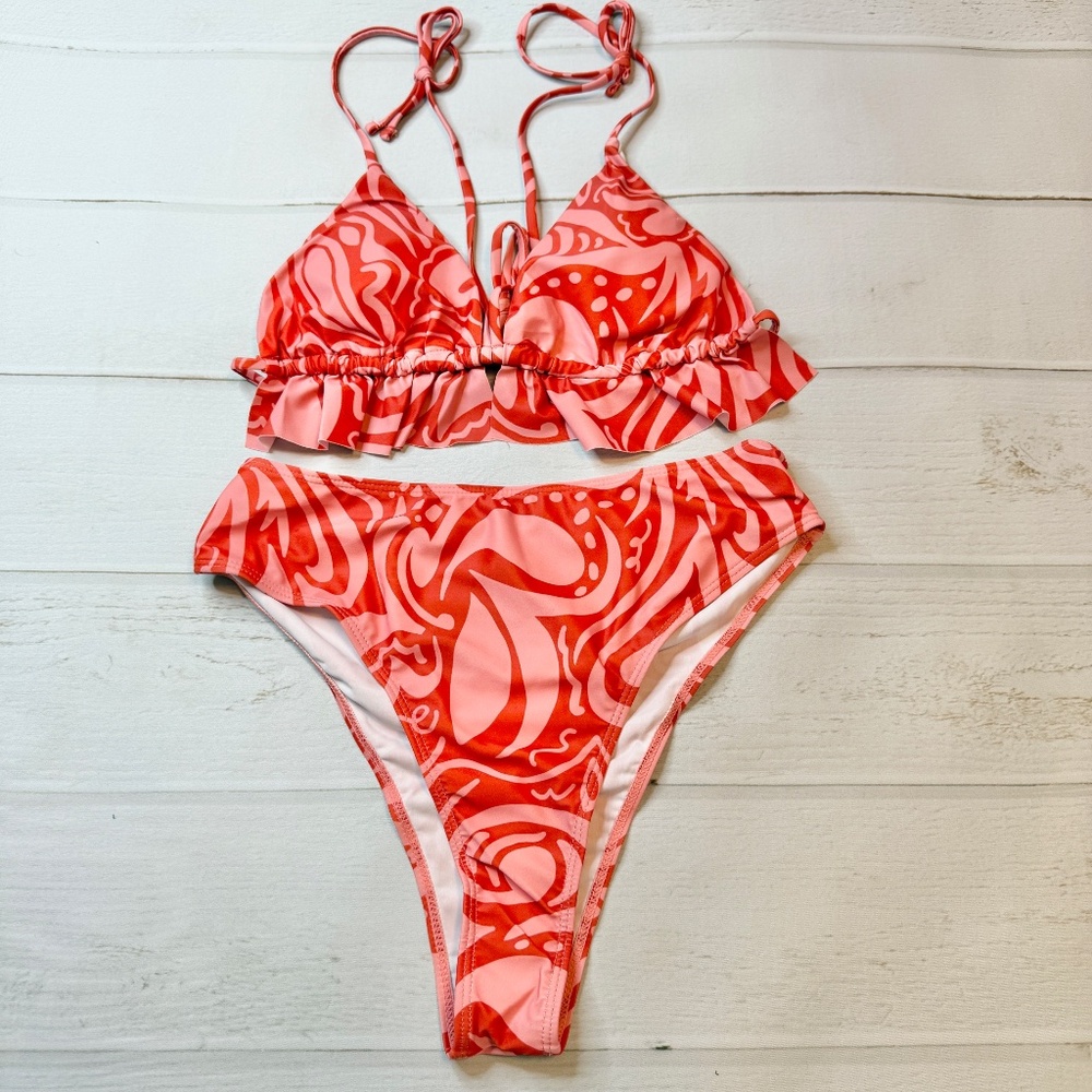 New - SHEIN - Women’s Coral Floral Bikini Set - Size Large.
